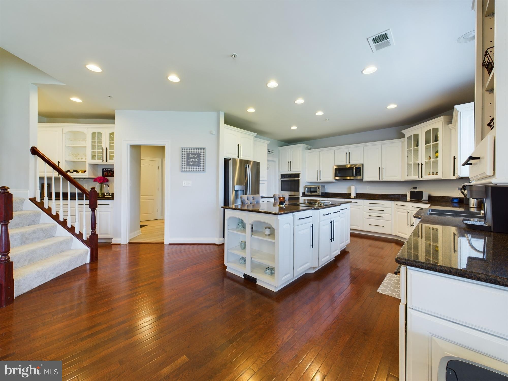 TALL OAKS ESTATES - Residential