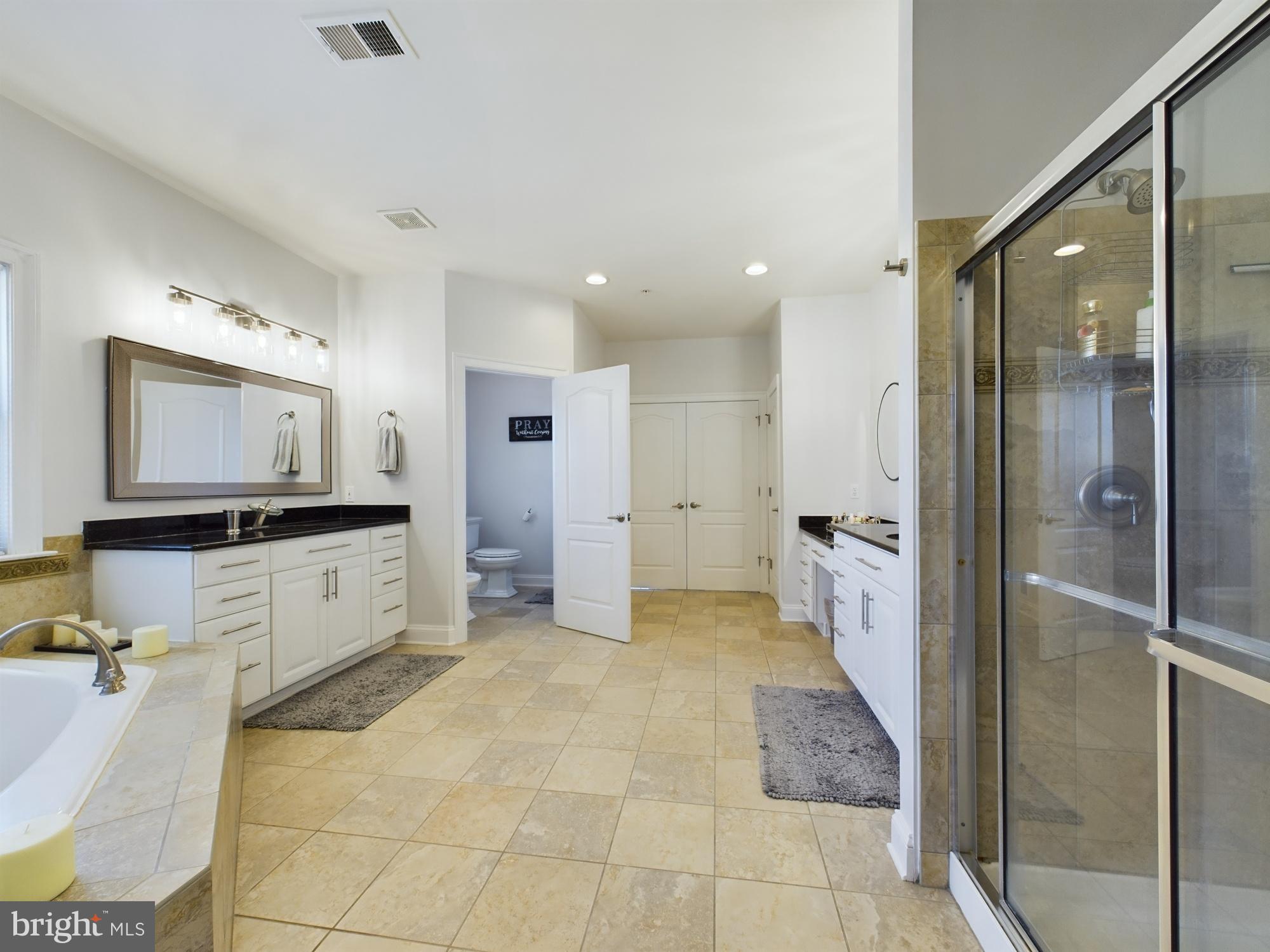 TALL OAKS ESTATES - Residential