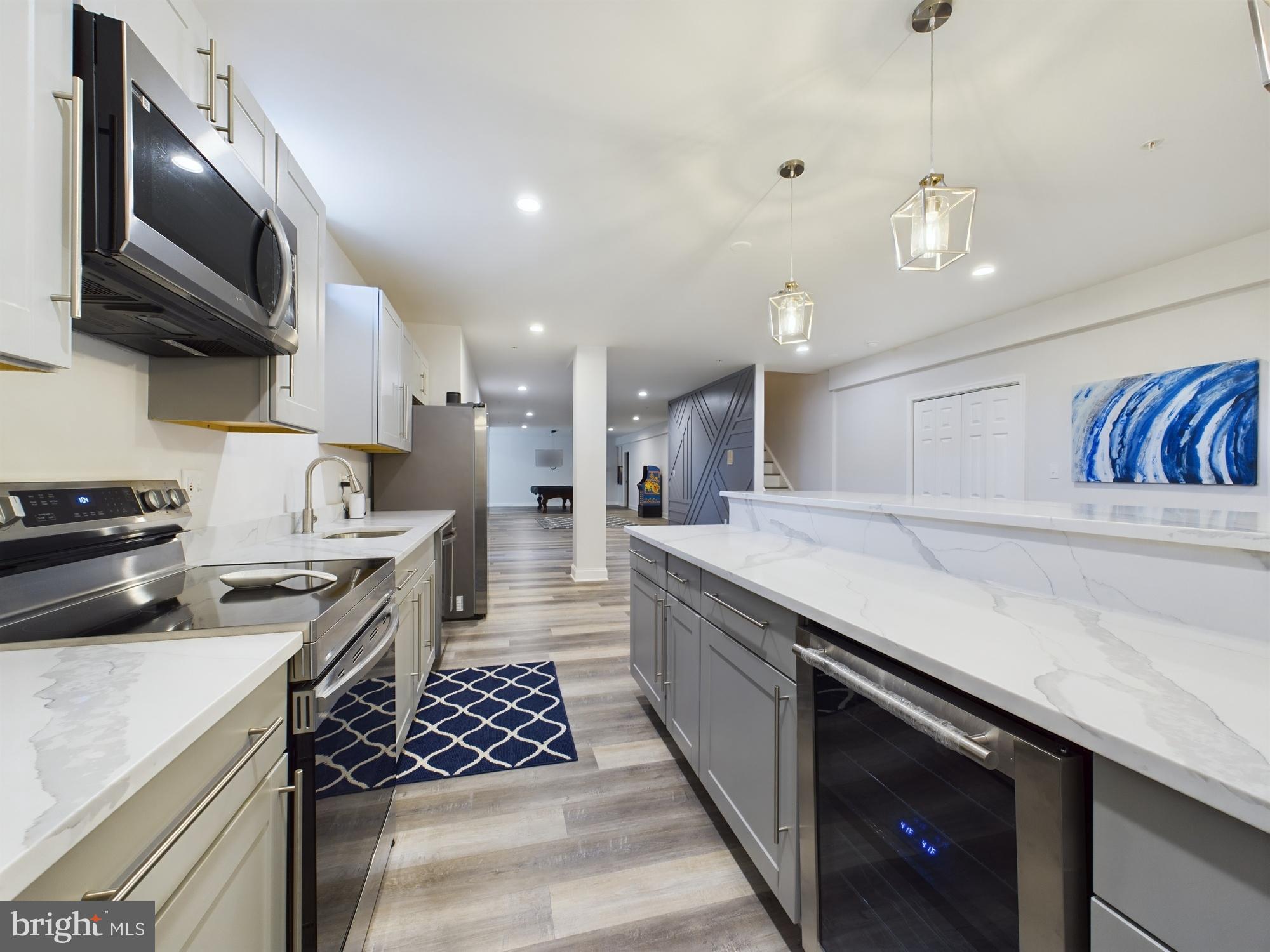 TALL OAKS ESTATES - Residential