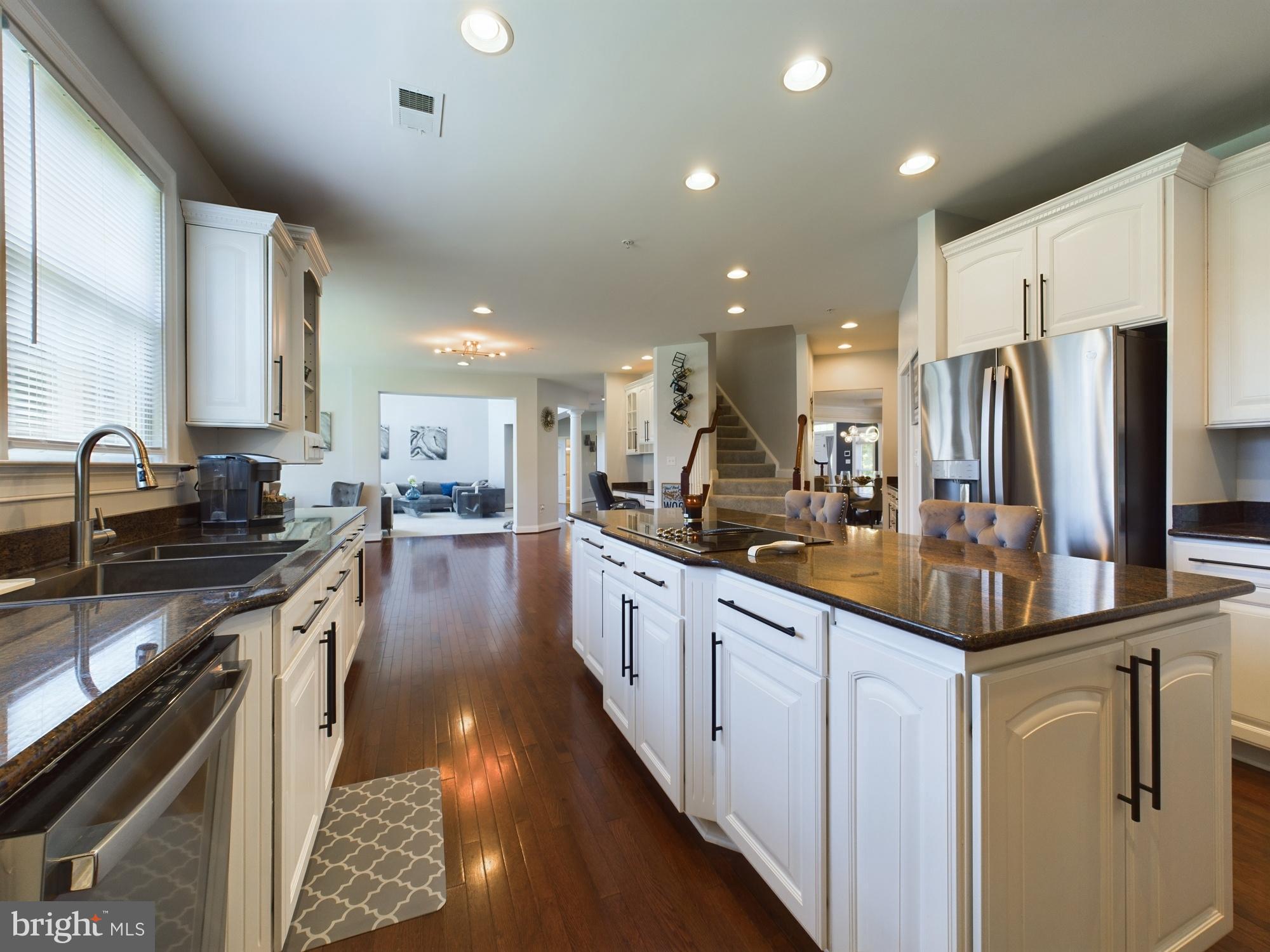 TALL OAKS ESTATES - Residential