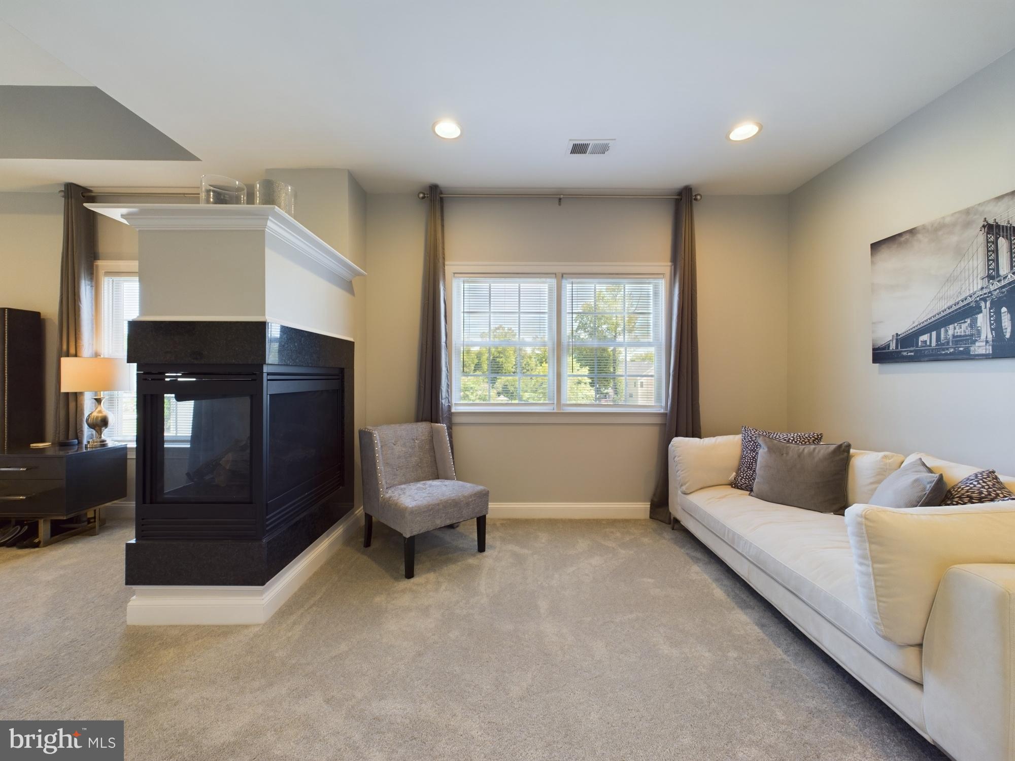 TALL OAKS ESTATES - Residential