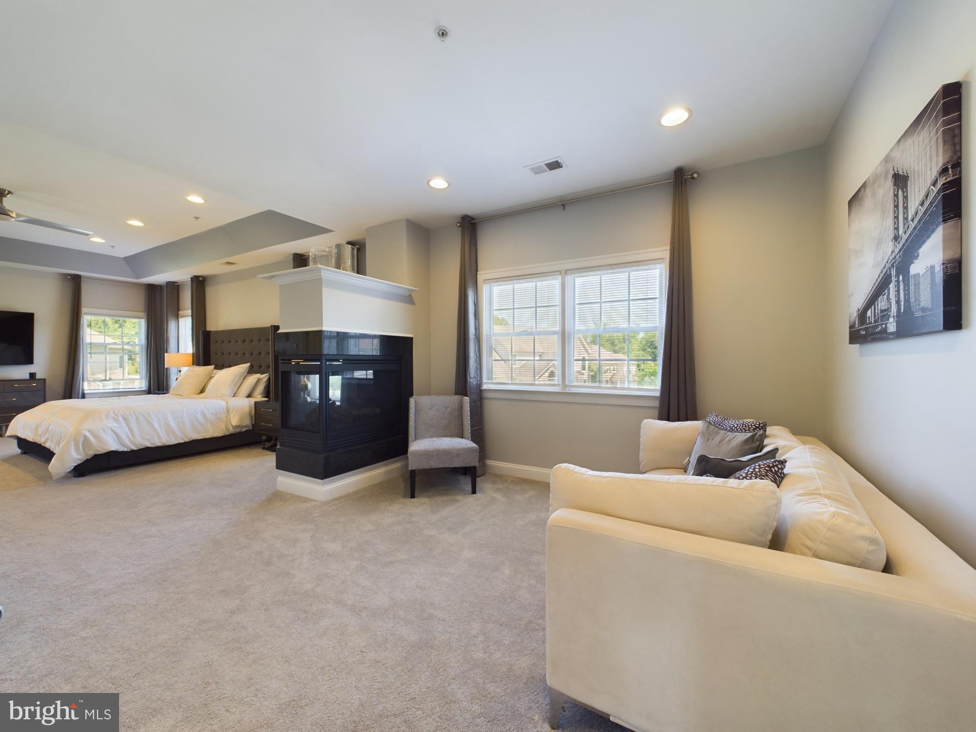 TALL OAKS ESTATES - Residential