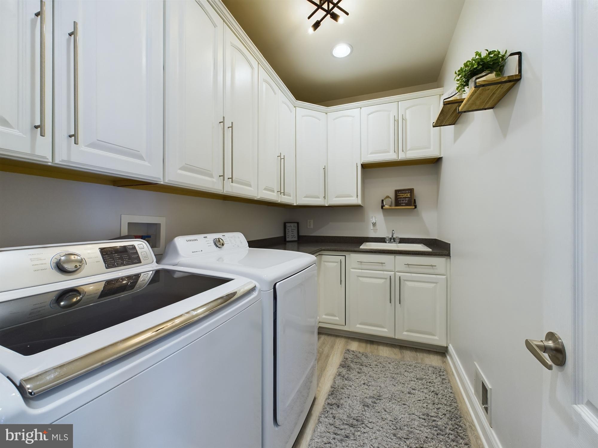 TALL OAKS ESTATES - Residential