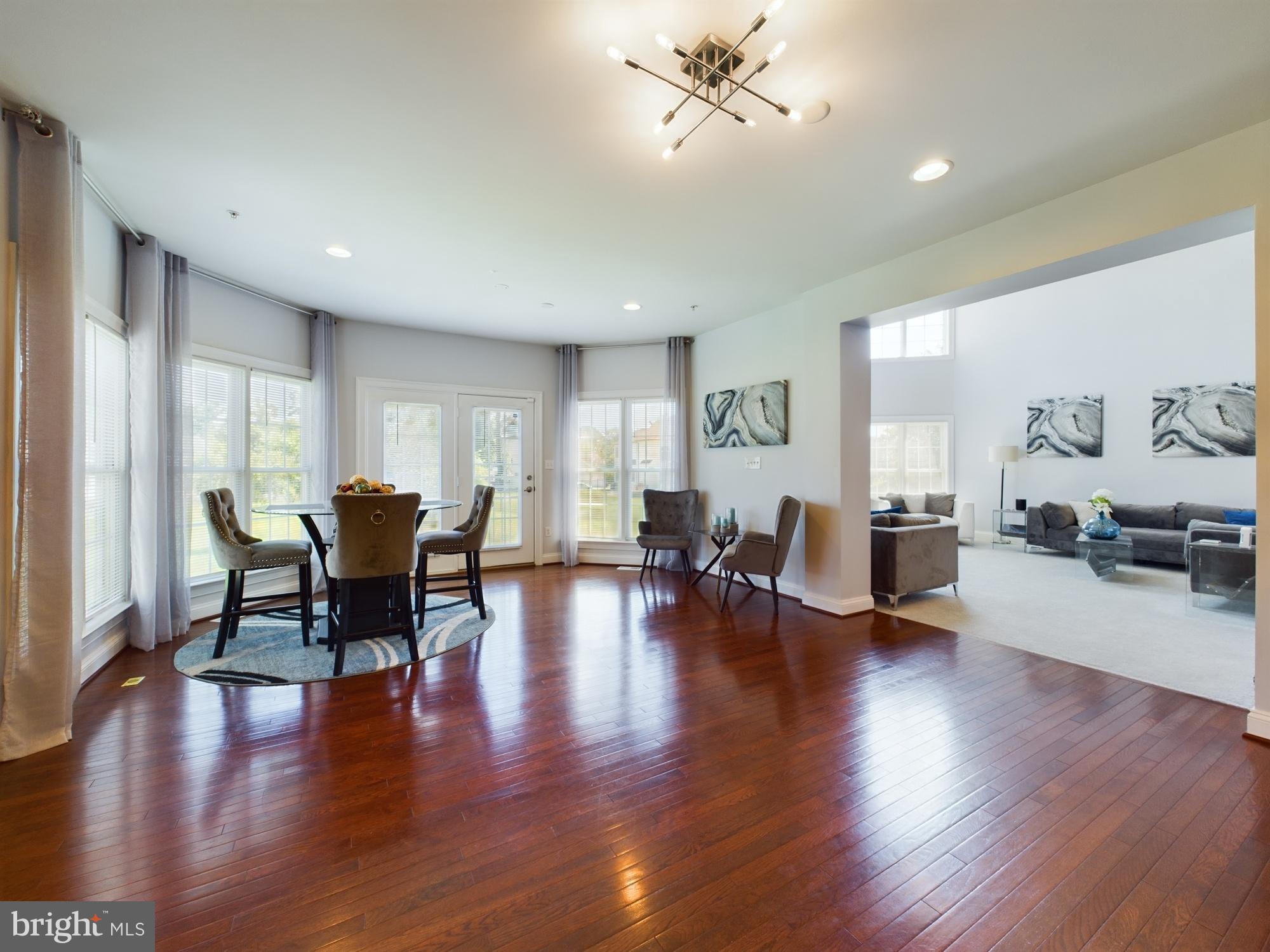 TALL OAKS ESTATES - Residential