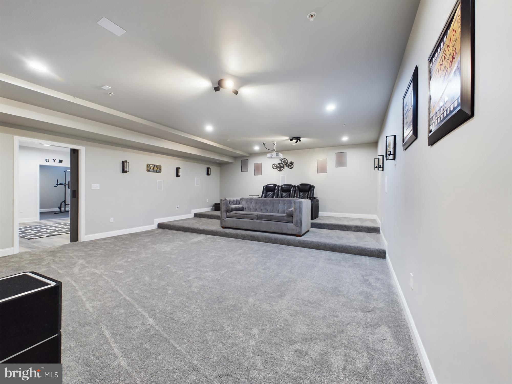 TALL OAKS ESTATES - Residential