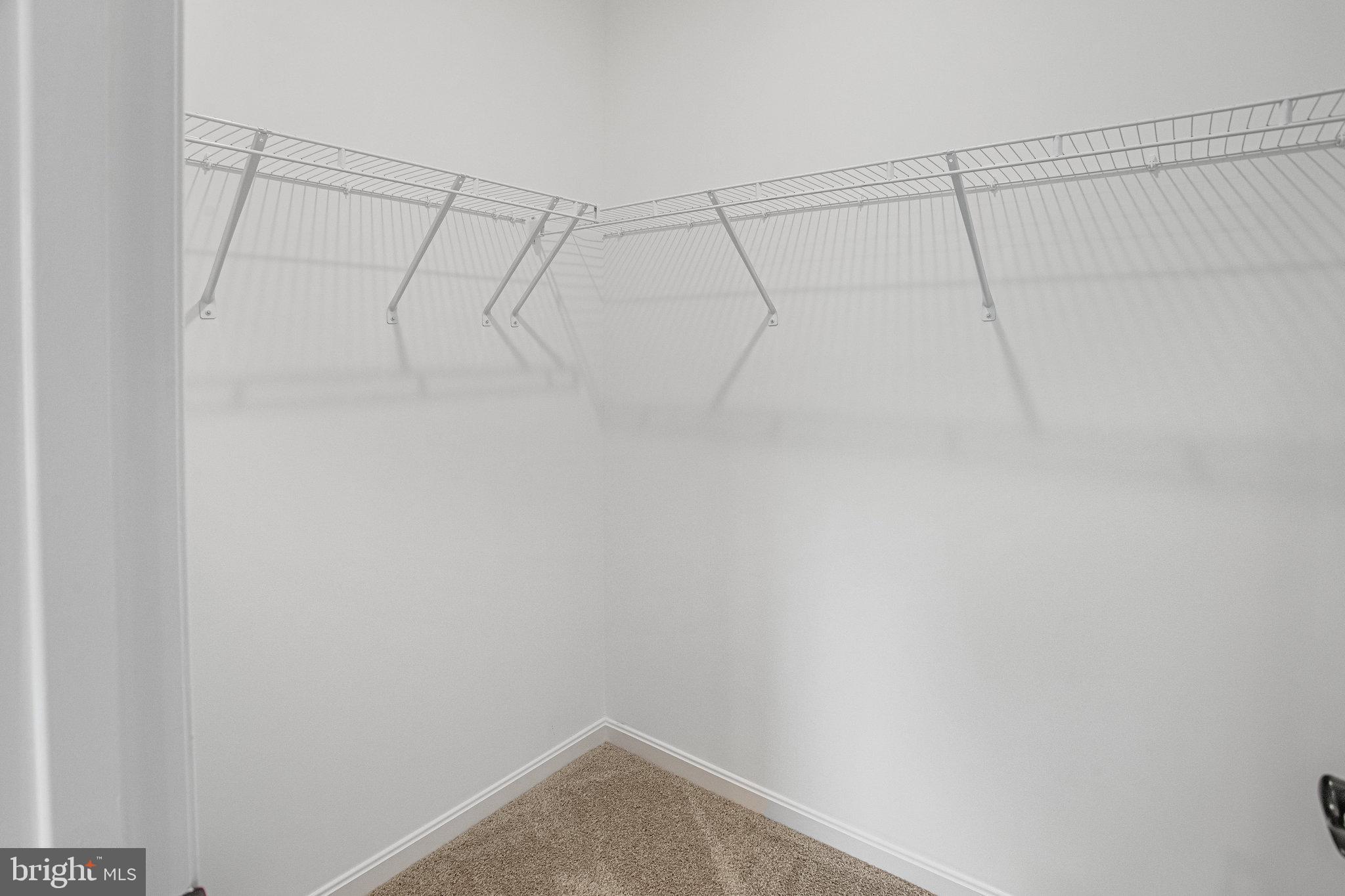 WHITE OAK - Residential