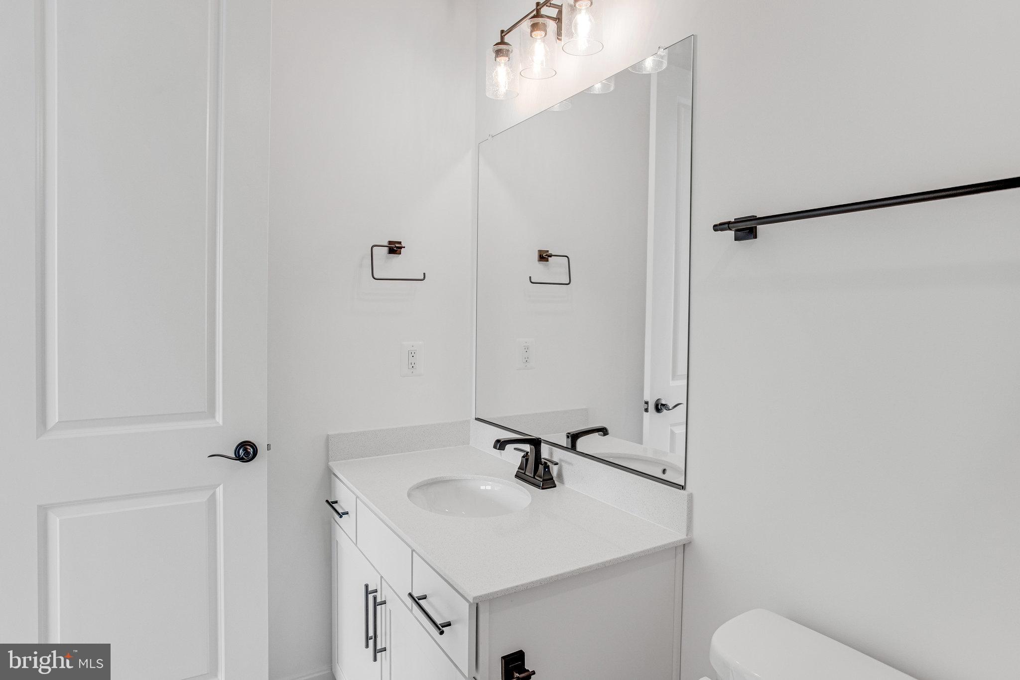 WHITE OAK - Residential