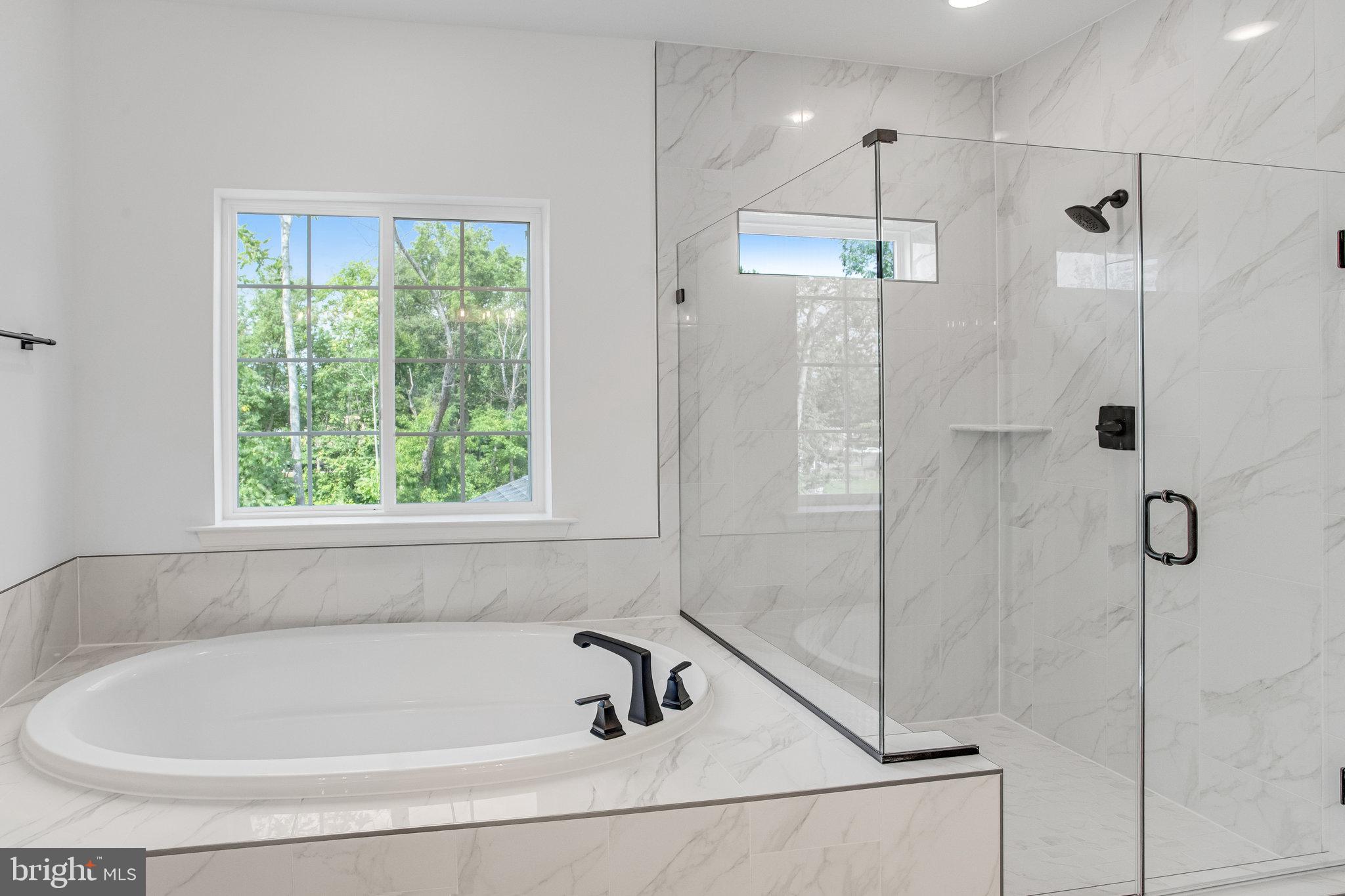 WHITE OAK - Residential