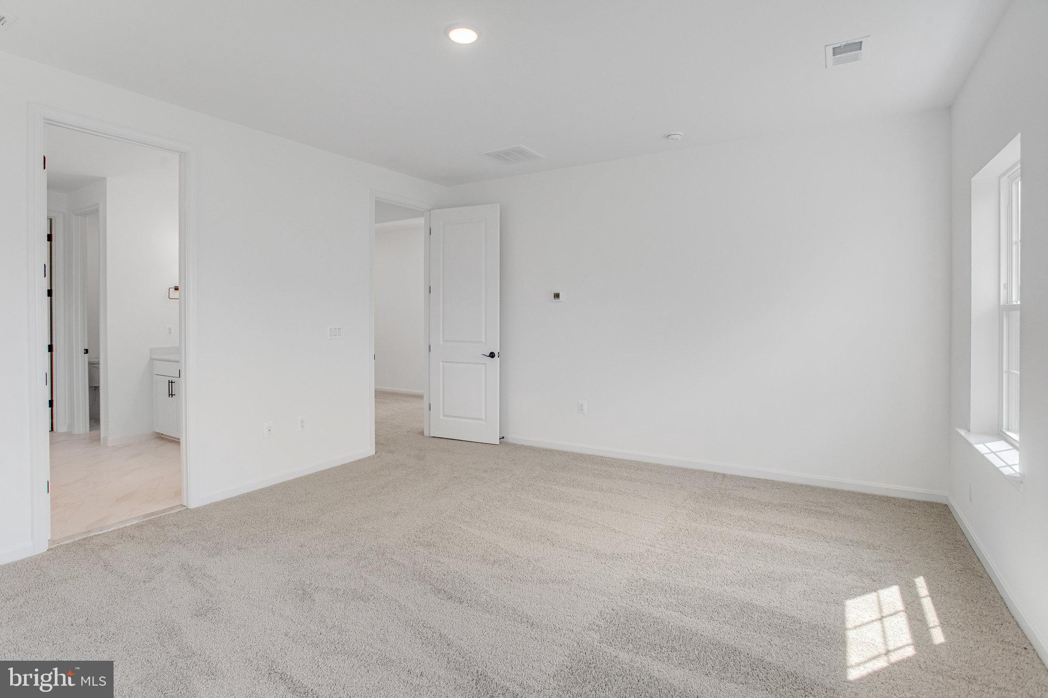 WHITE OAK - Residential