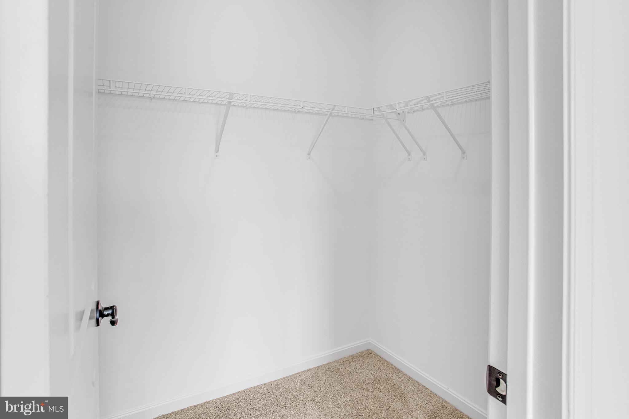 WHITE OAK - Residential