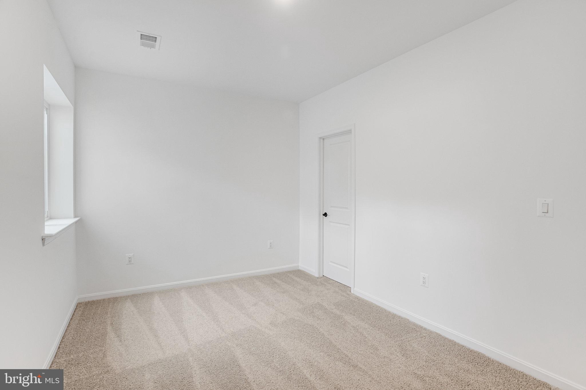 WHITE OAK - Residential