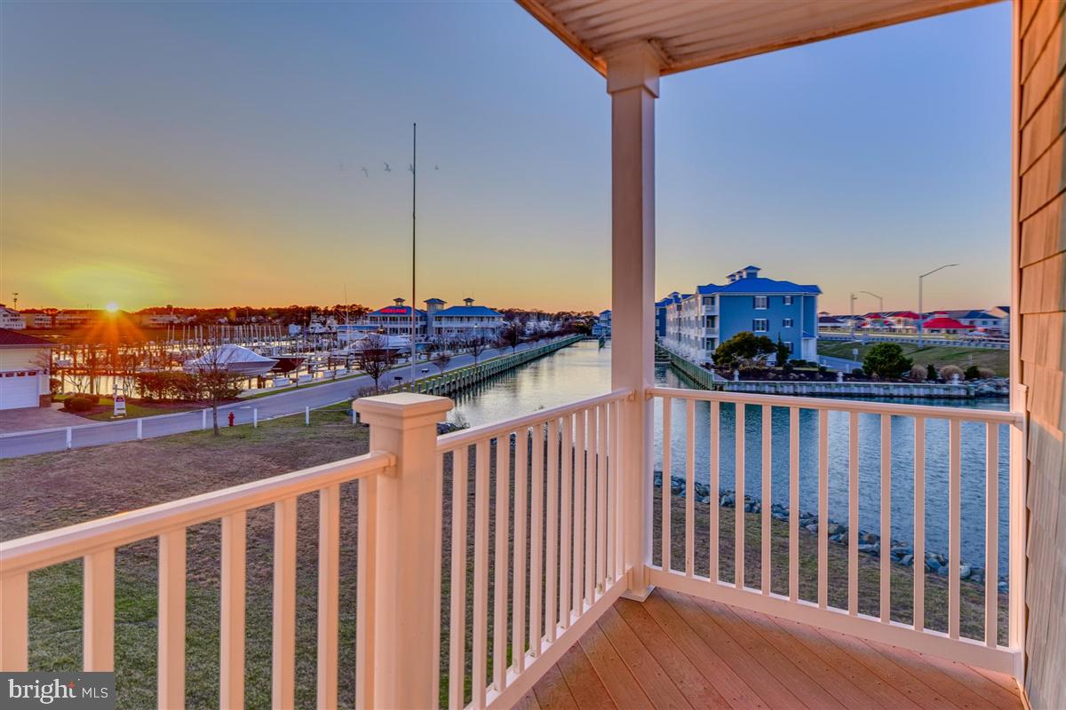 ESTATES AT INLET ISLE - Residential