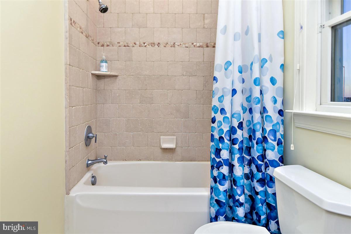 ESTATES AT INLET ISLE - Residential