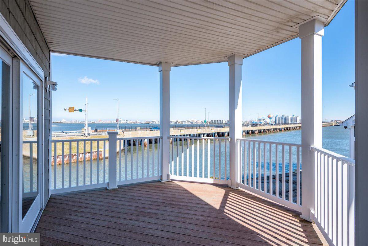 ESTATES AT INLET ISLE - Residential