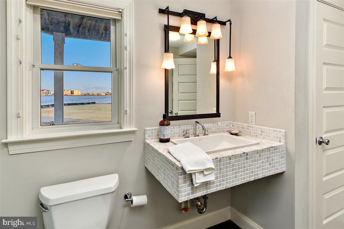 ESTATES AT INLET ISLE - Residential