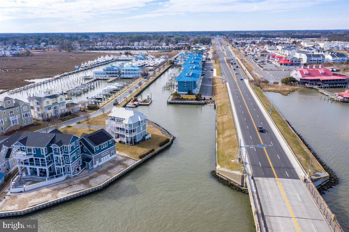 ESTATES AT INLET ISLE - Residential