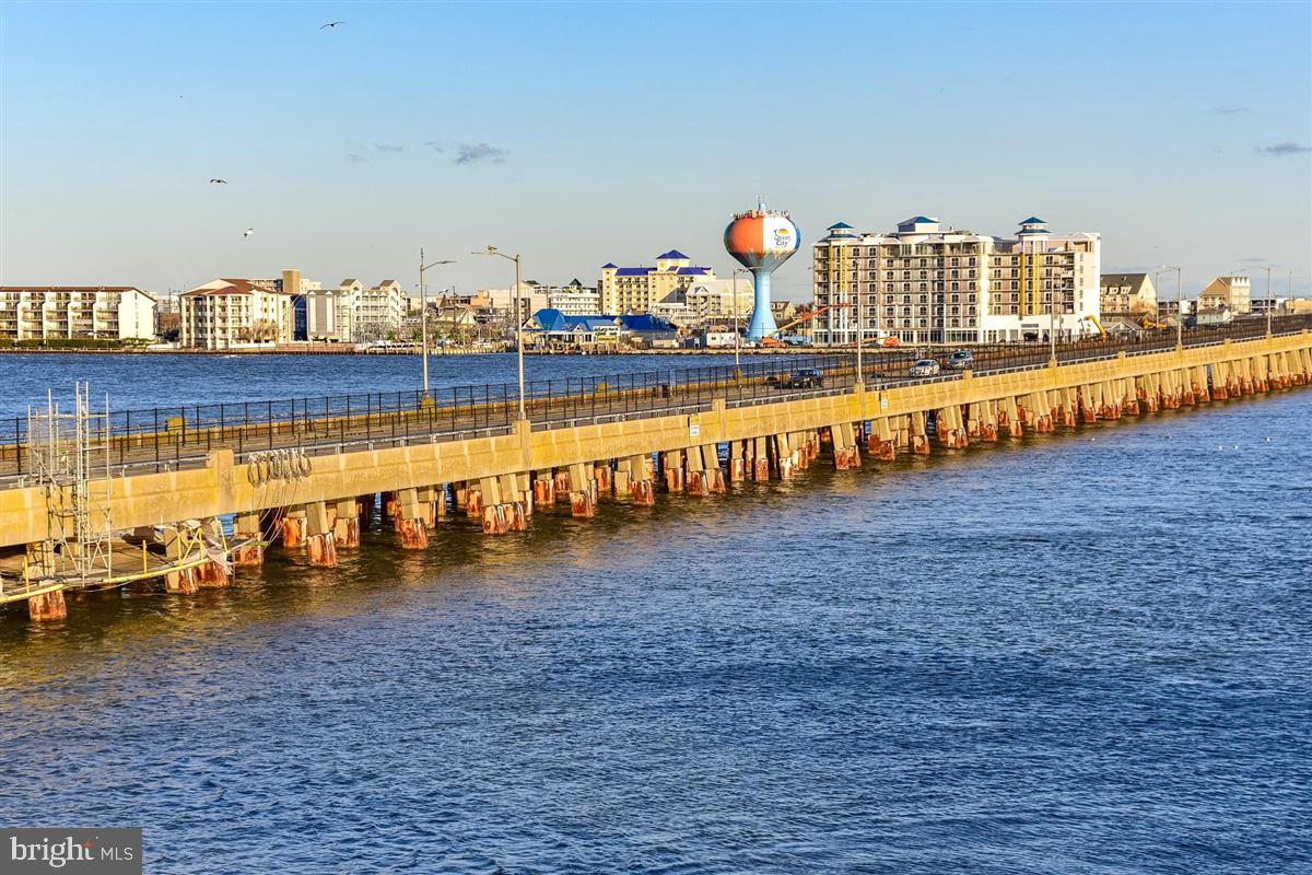 ESTATES AT INLET ISLE - Residential