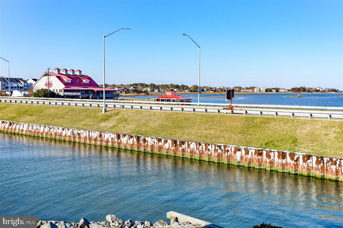 ESTATES AT INLET ISLE - Residential