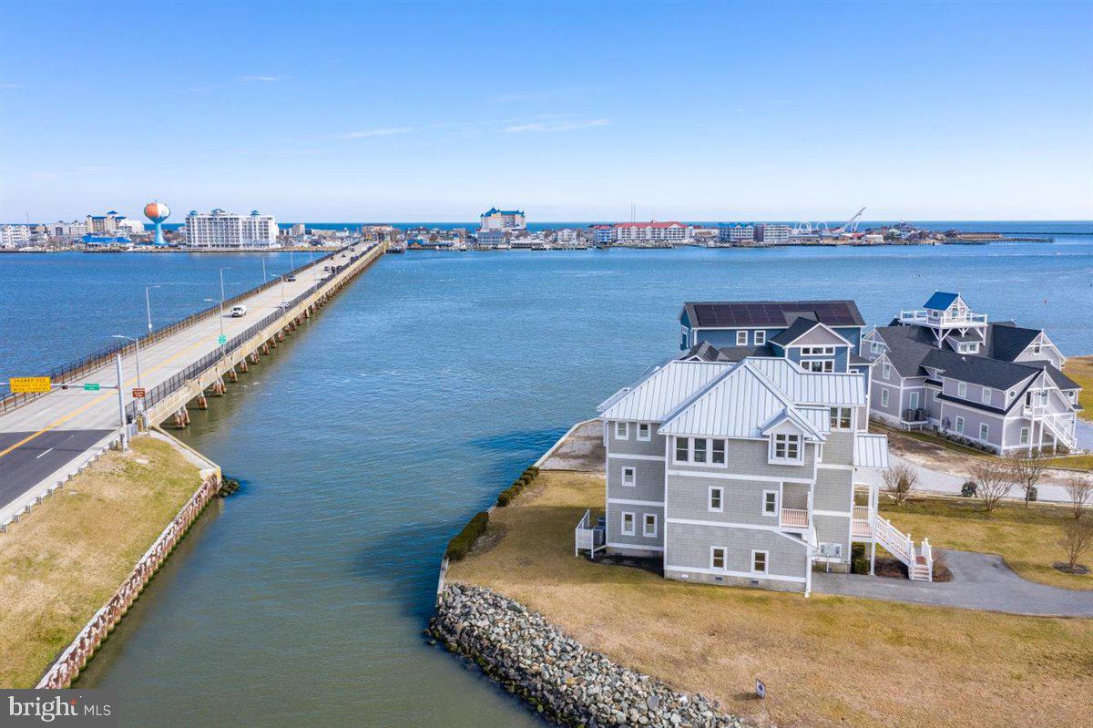 ESTATES AT INLET ISLE - Residential