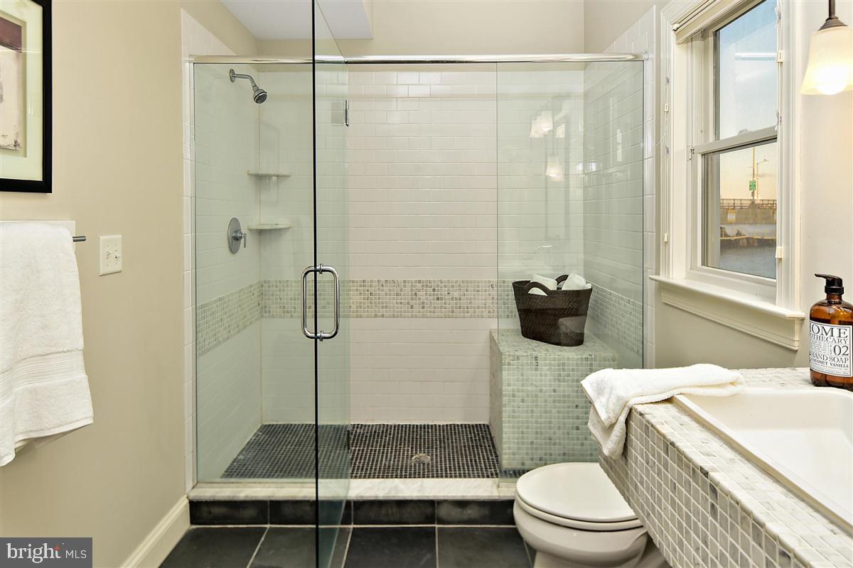 ESTATES AT INLET ISLE - Residential