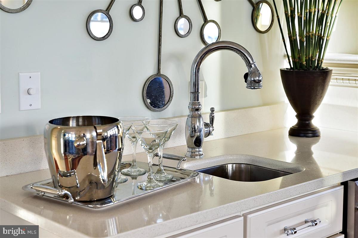 ESTATES AT INLET ISLE - Residential