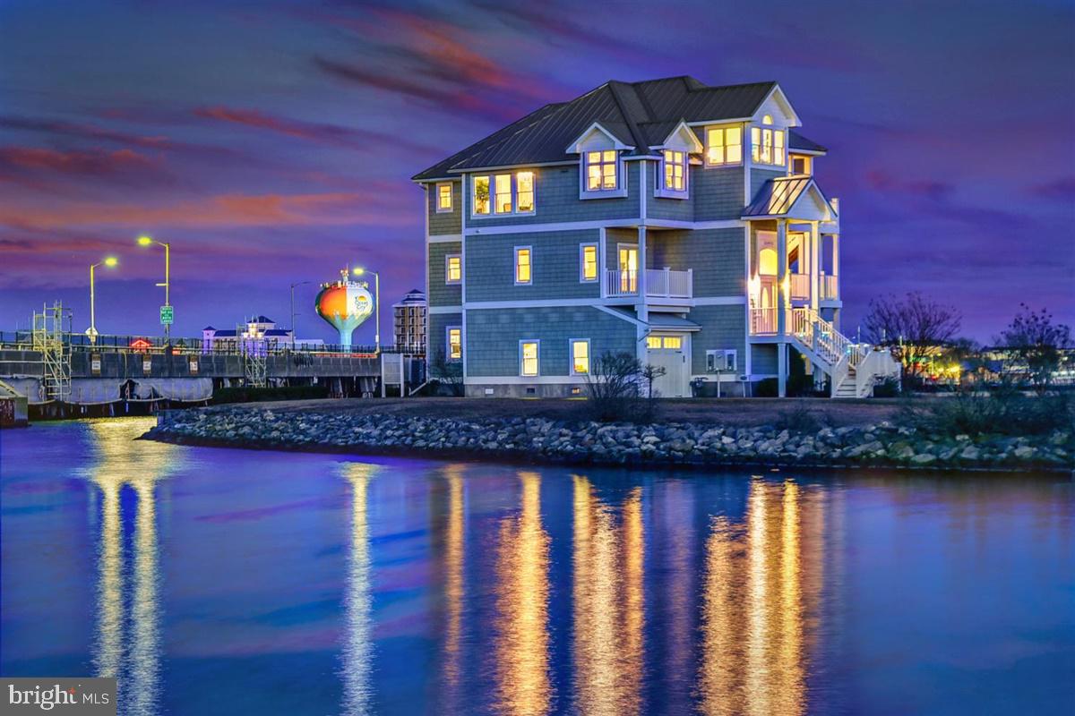 ESTATES AT INLET ISLE - Residential