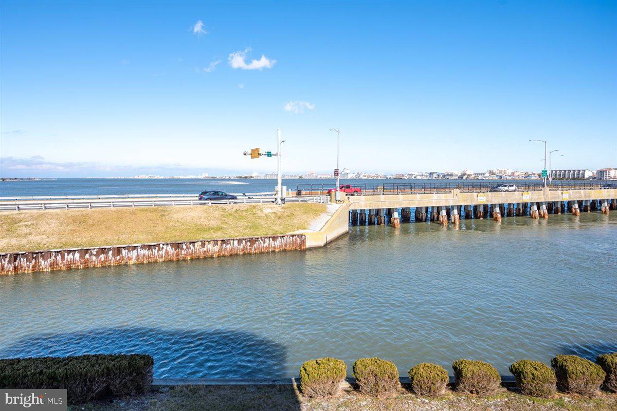 ESTATES AT INLET ISLE - Residential