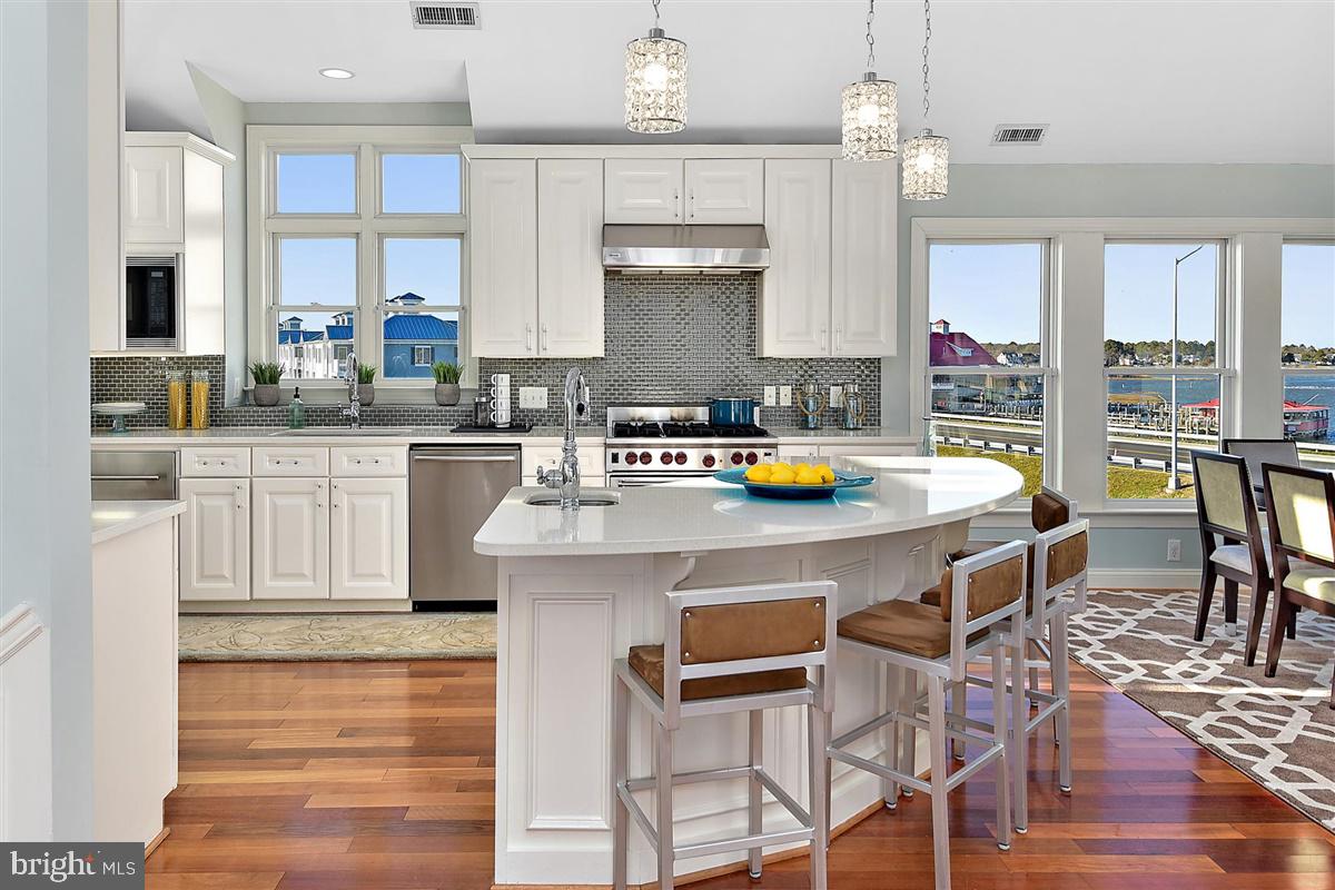 ESTATES AT INLET ISLE - Residential