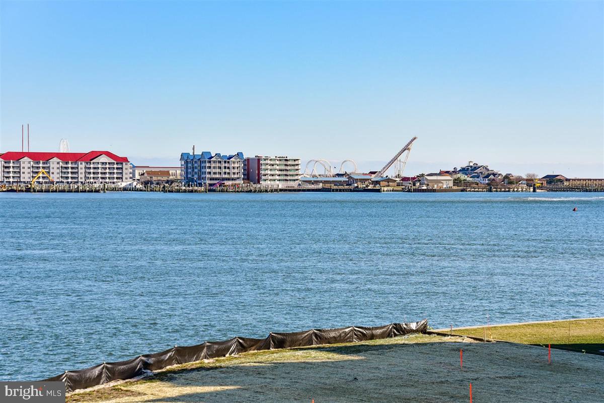 ESTATES AT INLET ISLE - Residential