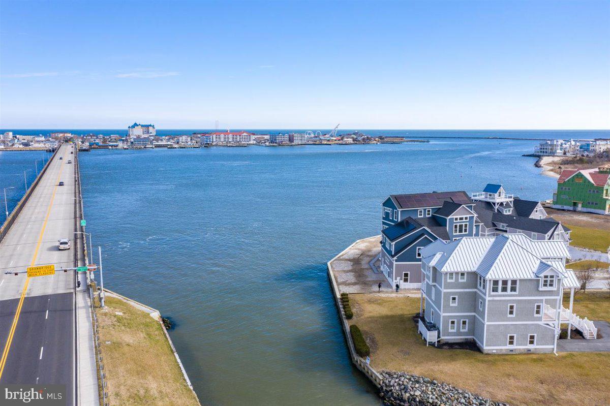 ESTATES AT INLET ISLE - Residential