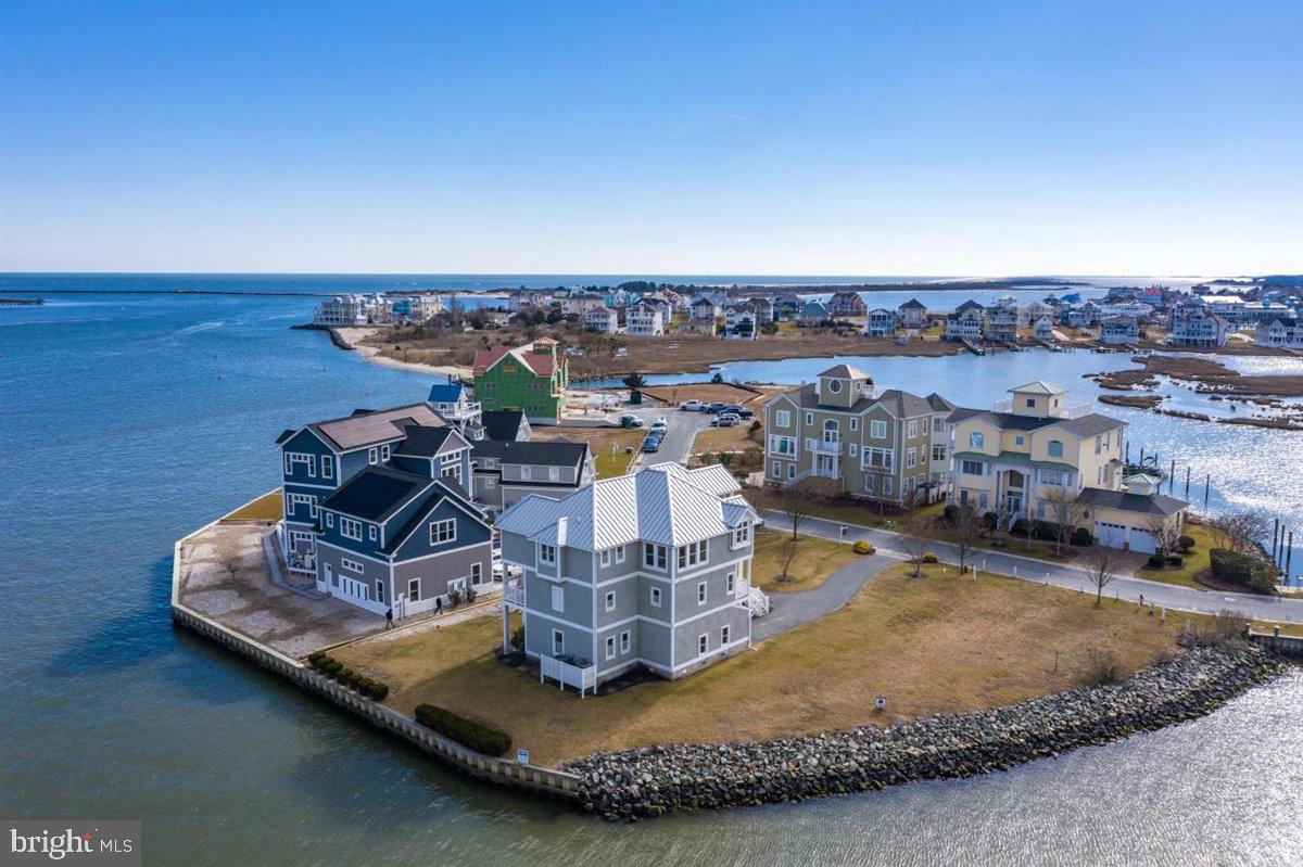 ESTATES AT INLET ISLE - Residential