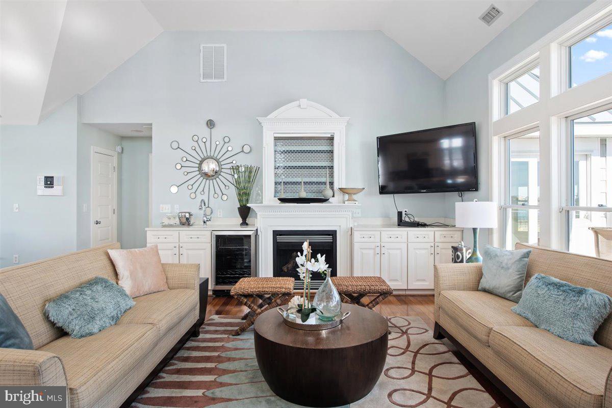 ESTATES AT INLET ISLE - Residential