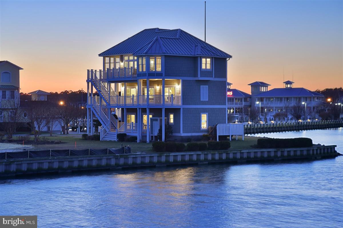 ESTATES AT INLET ISLE - Residential