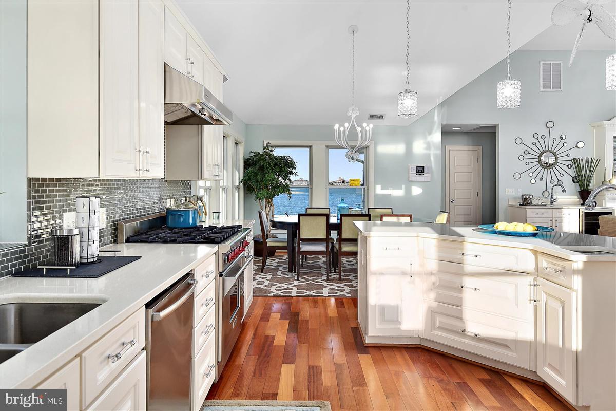 ESTATES AT INLET ISLE - Residential