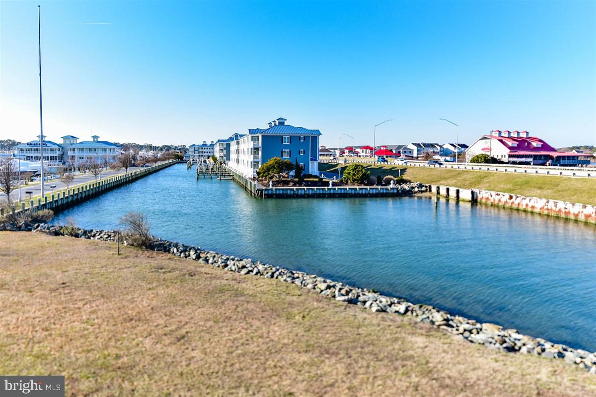 ESTATES AT INLET ISLE - Residential