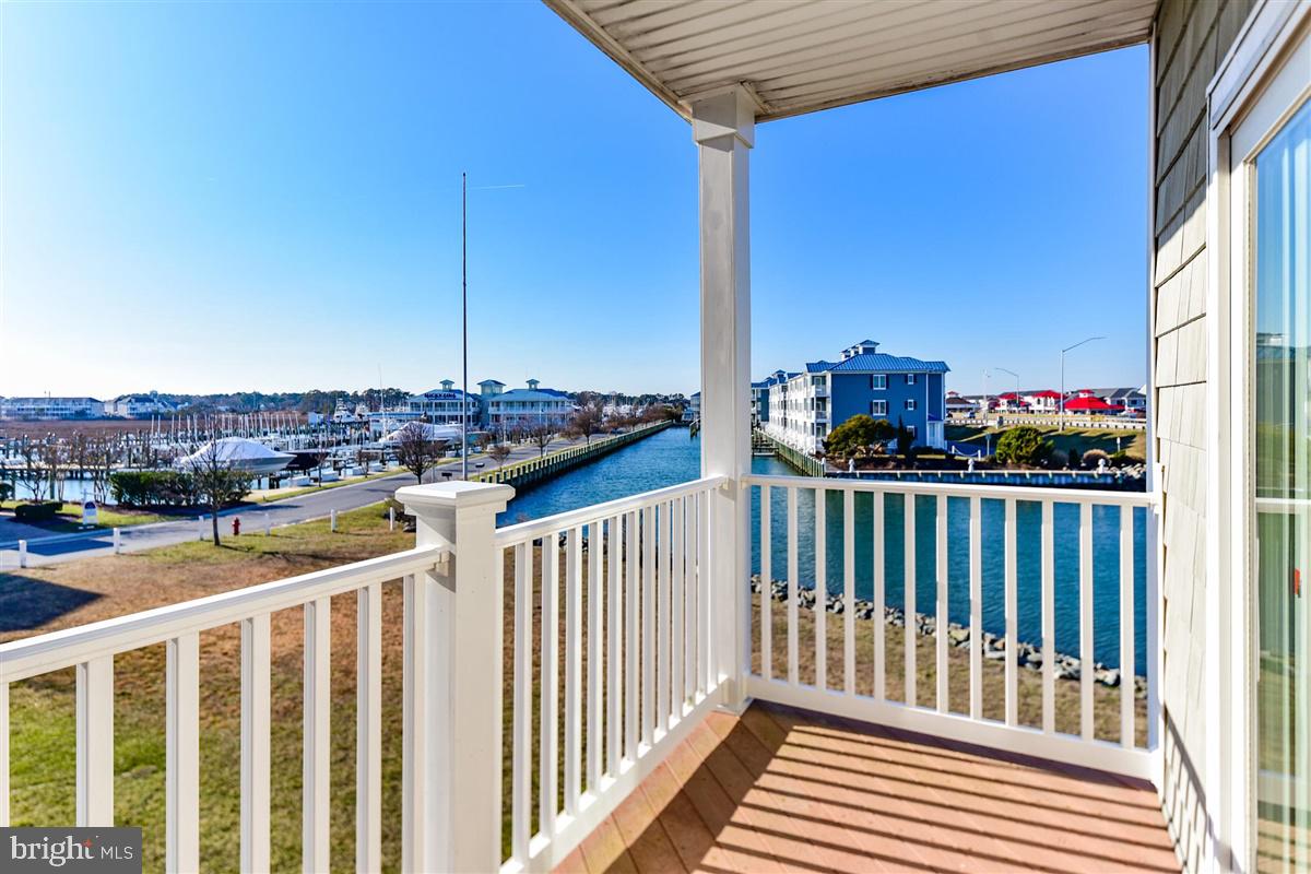 ESTATES AT INLET ISLE - Residential