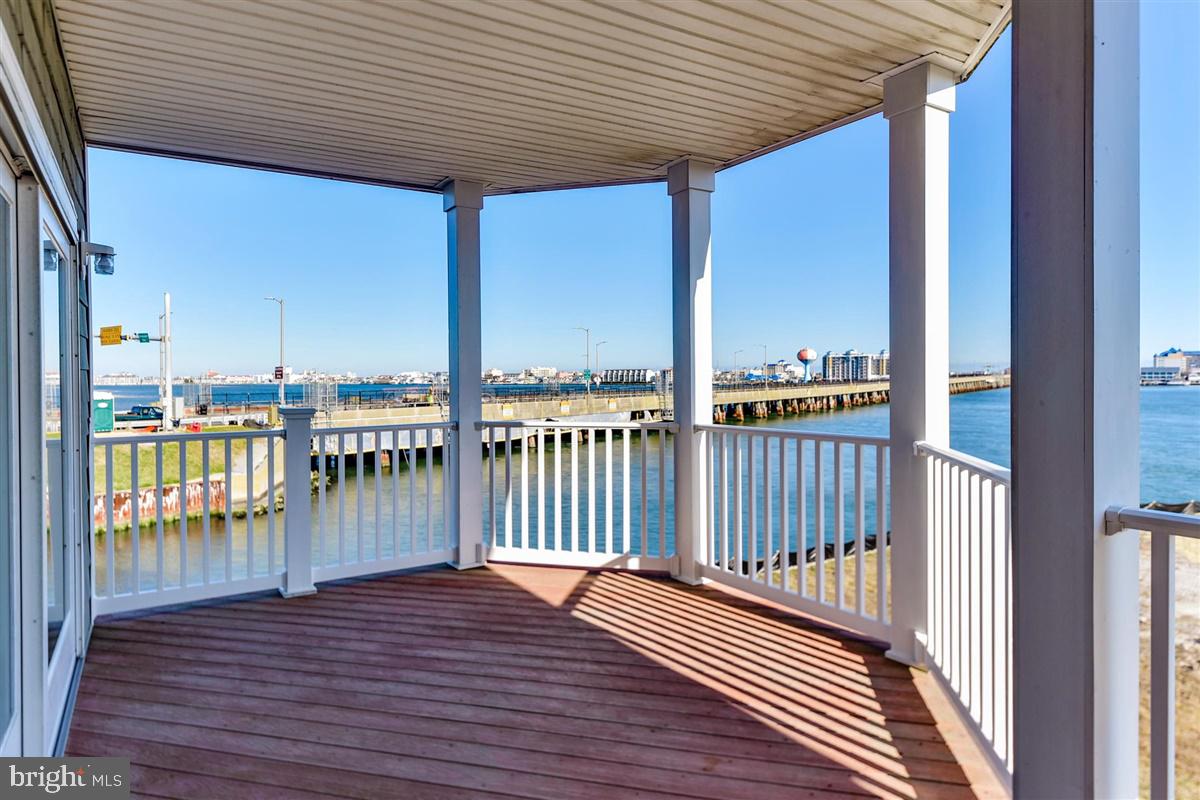 ESTATES AT INLET ISLE - Residential