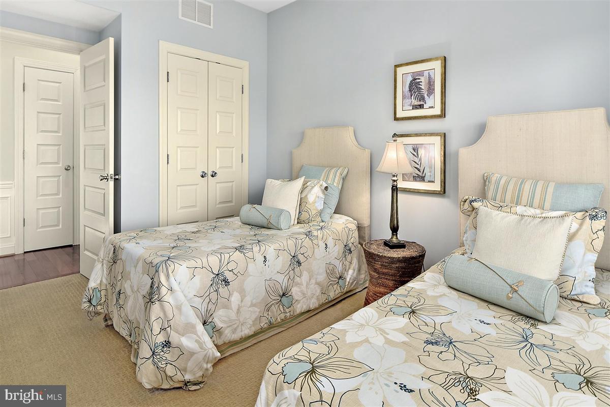 ESTATES AT INLET ISLE - Residential