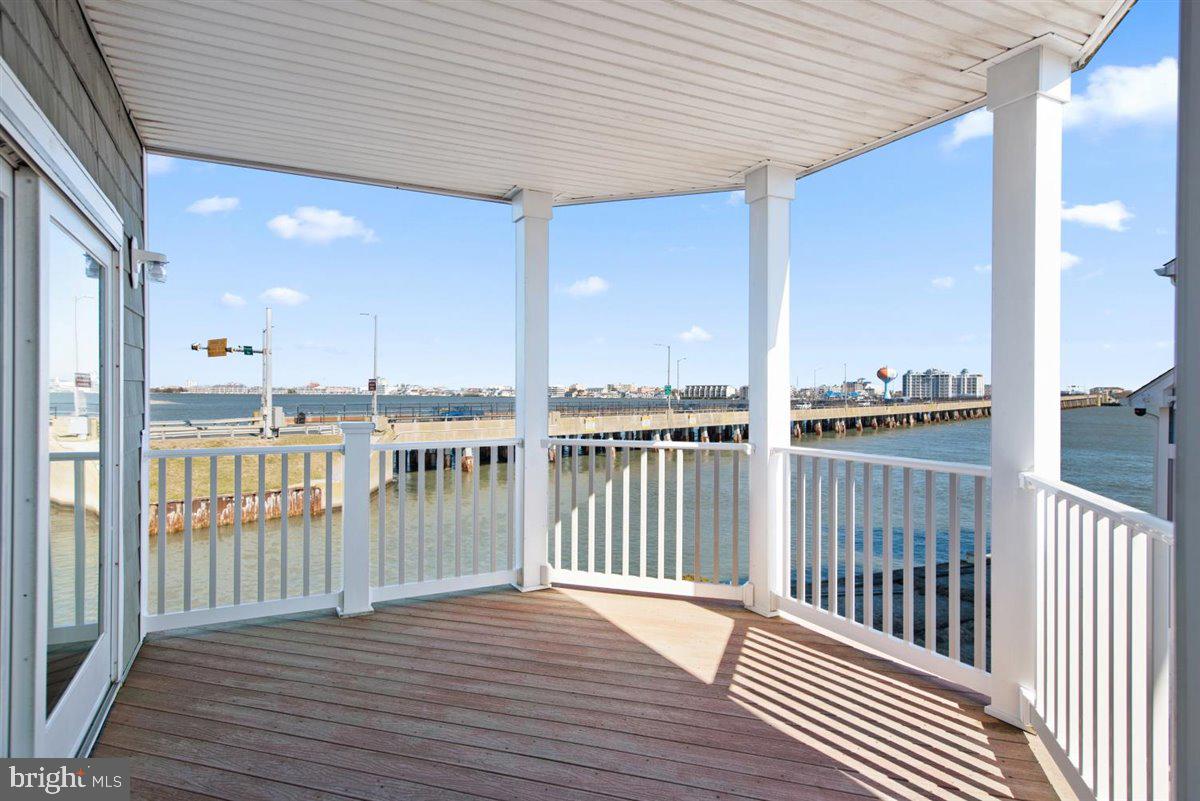 ESTATES AT INLET ISLE - Residential