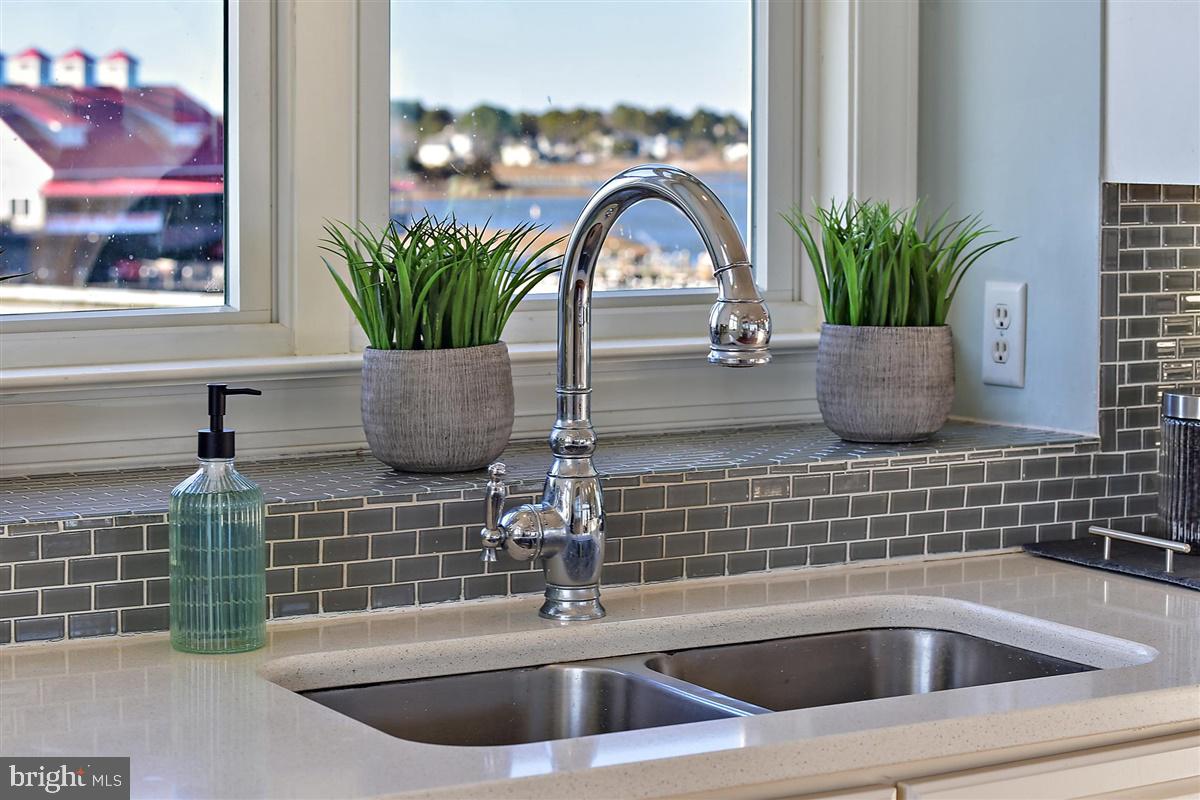 ESTATES AT INLET ISLE - Residential