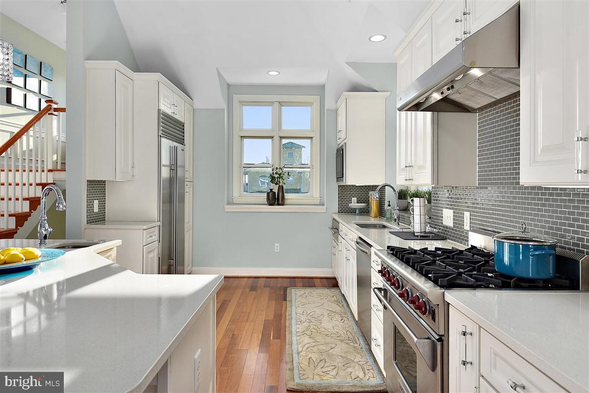 ESTATES AT INLET ISLE - Residential