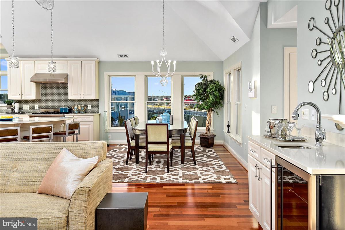 ESTATES AT INLET ISLE - Residential