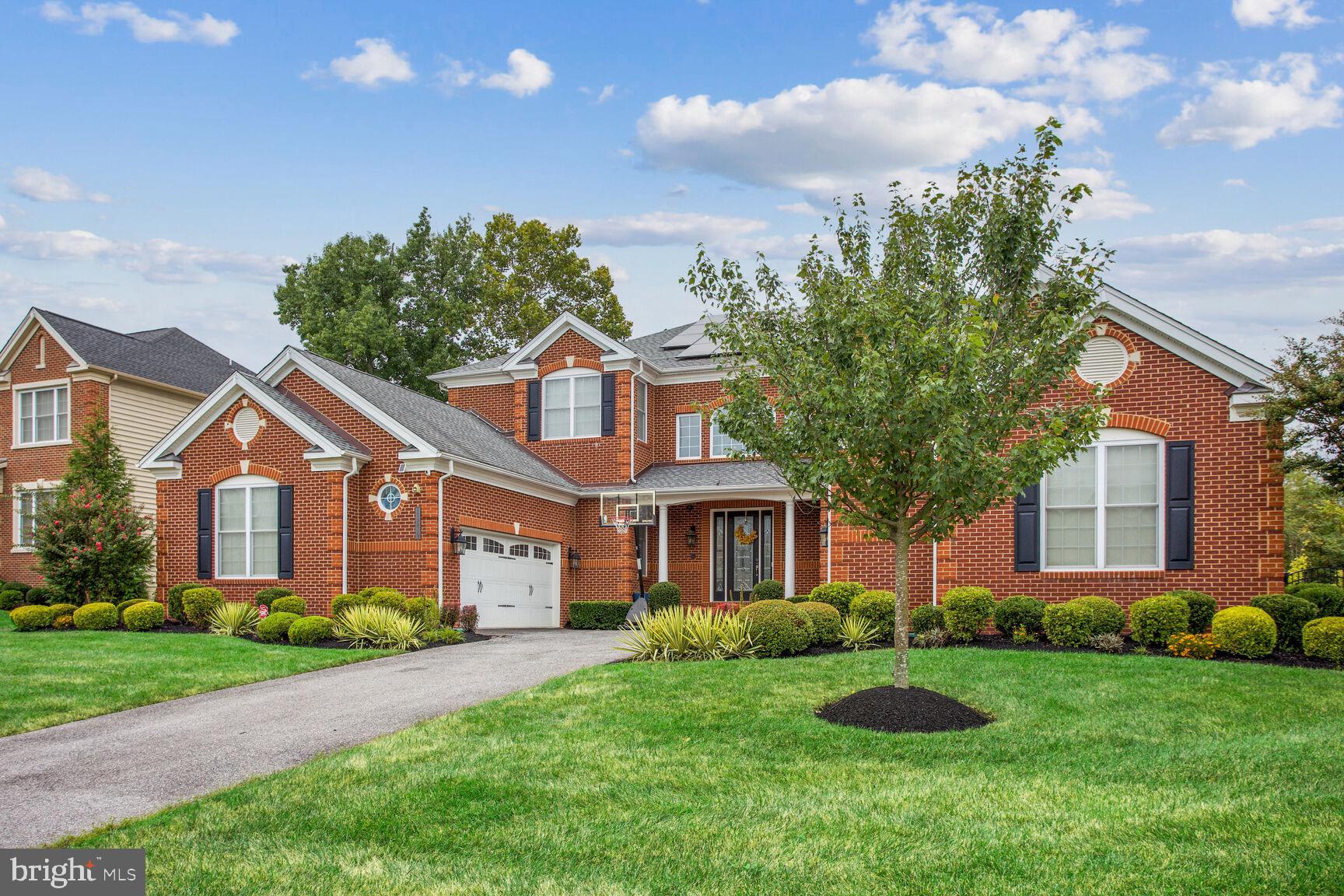 MARLBORO RIDGE - Residential