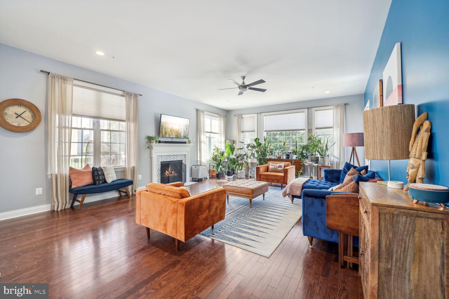 MARLBORO RIDGE - Residential