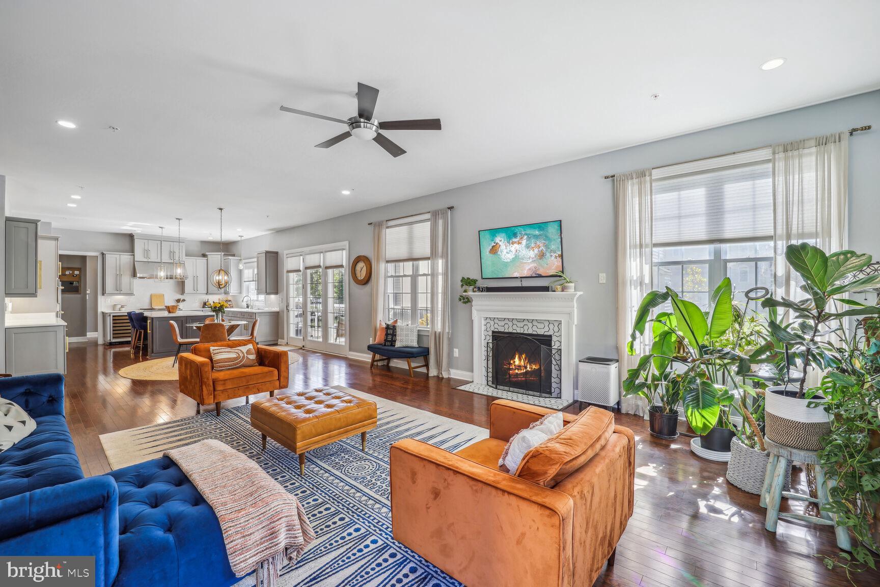 MARLBORO RIDGE - Residential