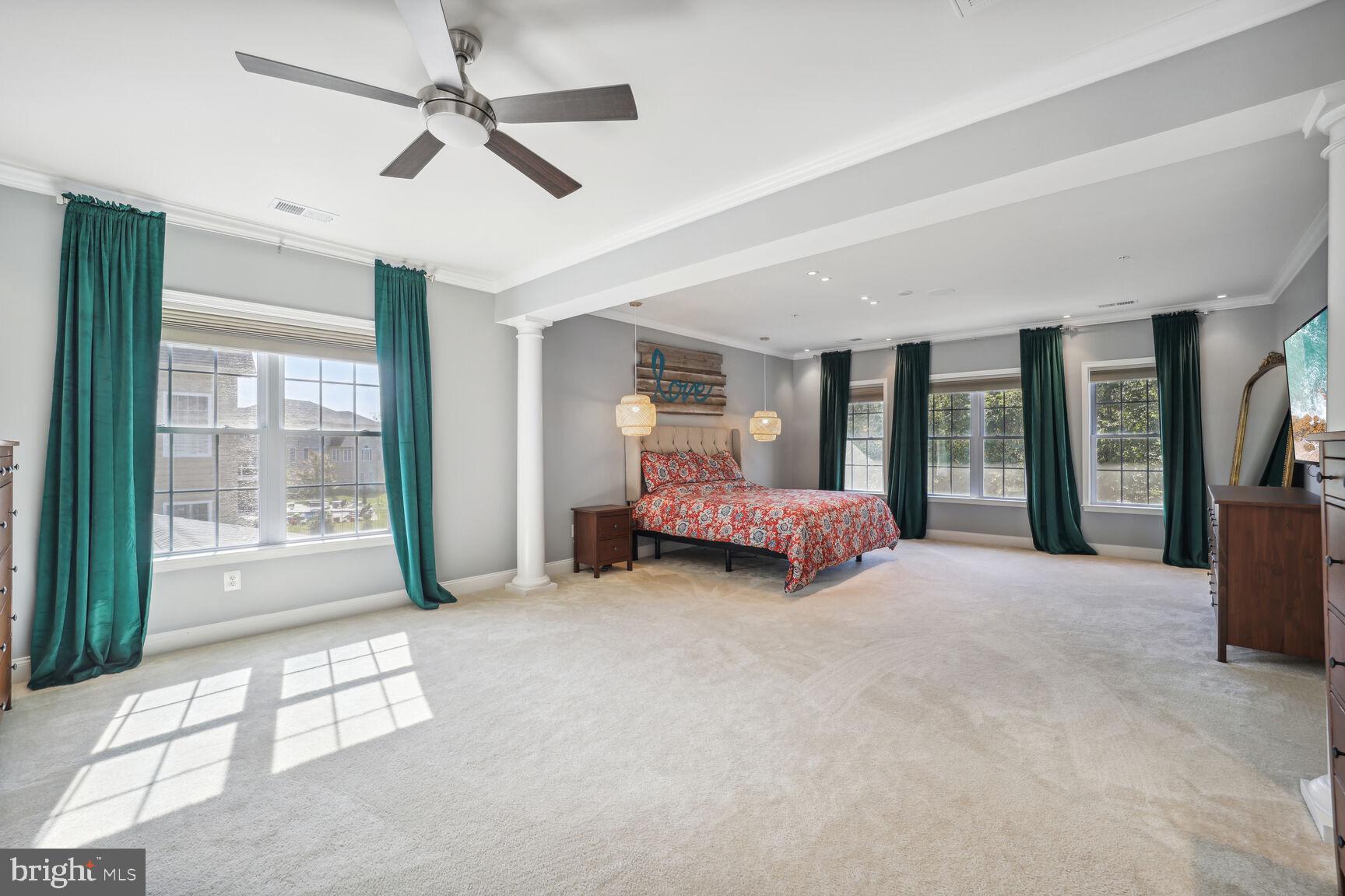 MARLBORO RIDGE - Residential