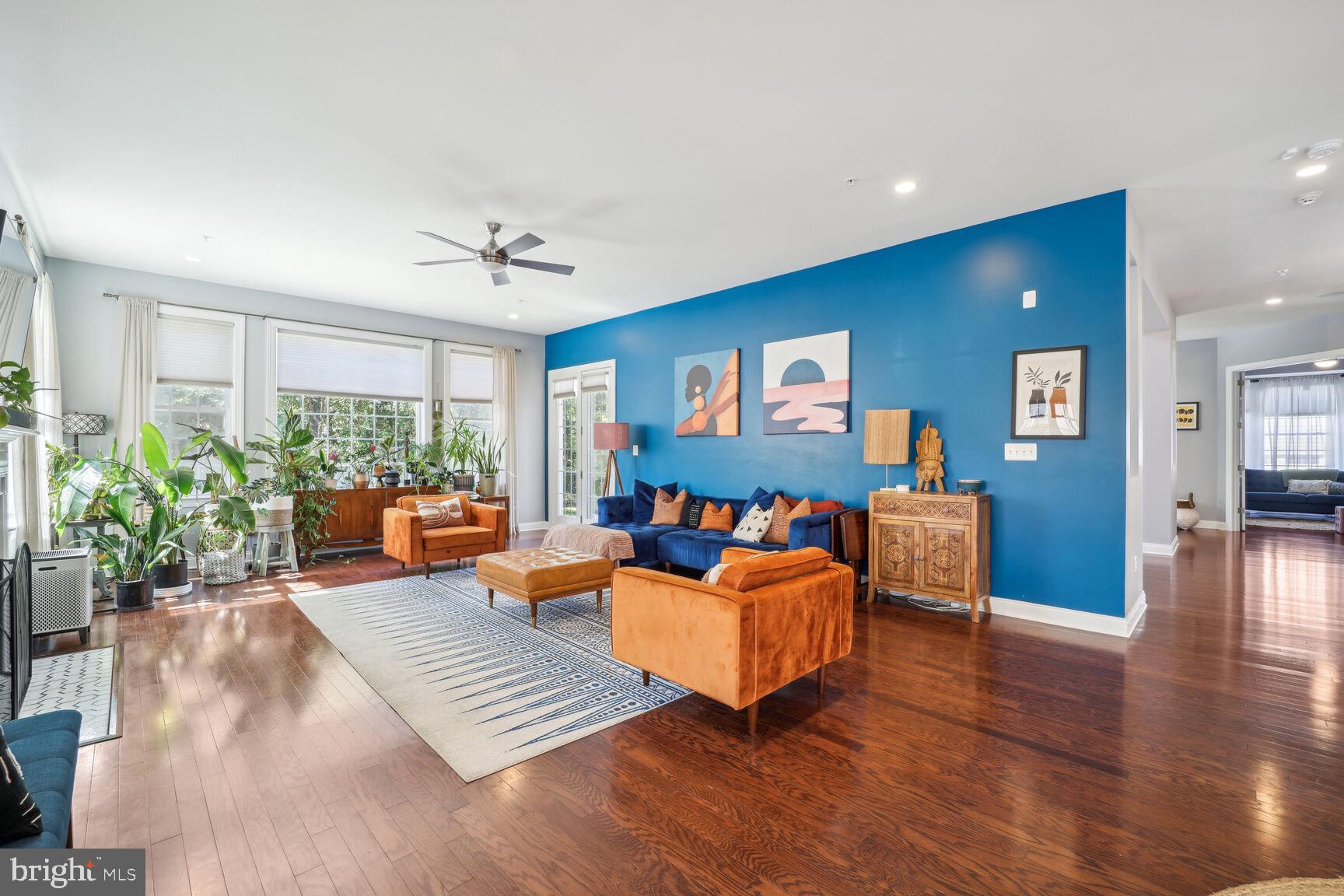 MARLBORO RIDGE - Residential