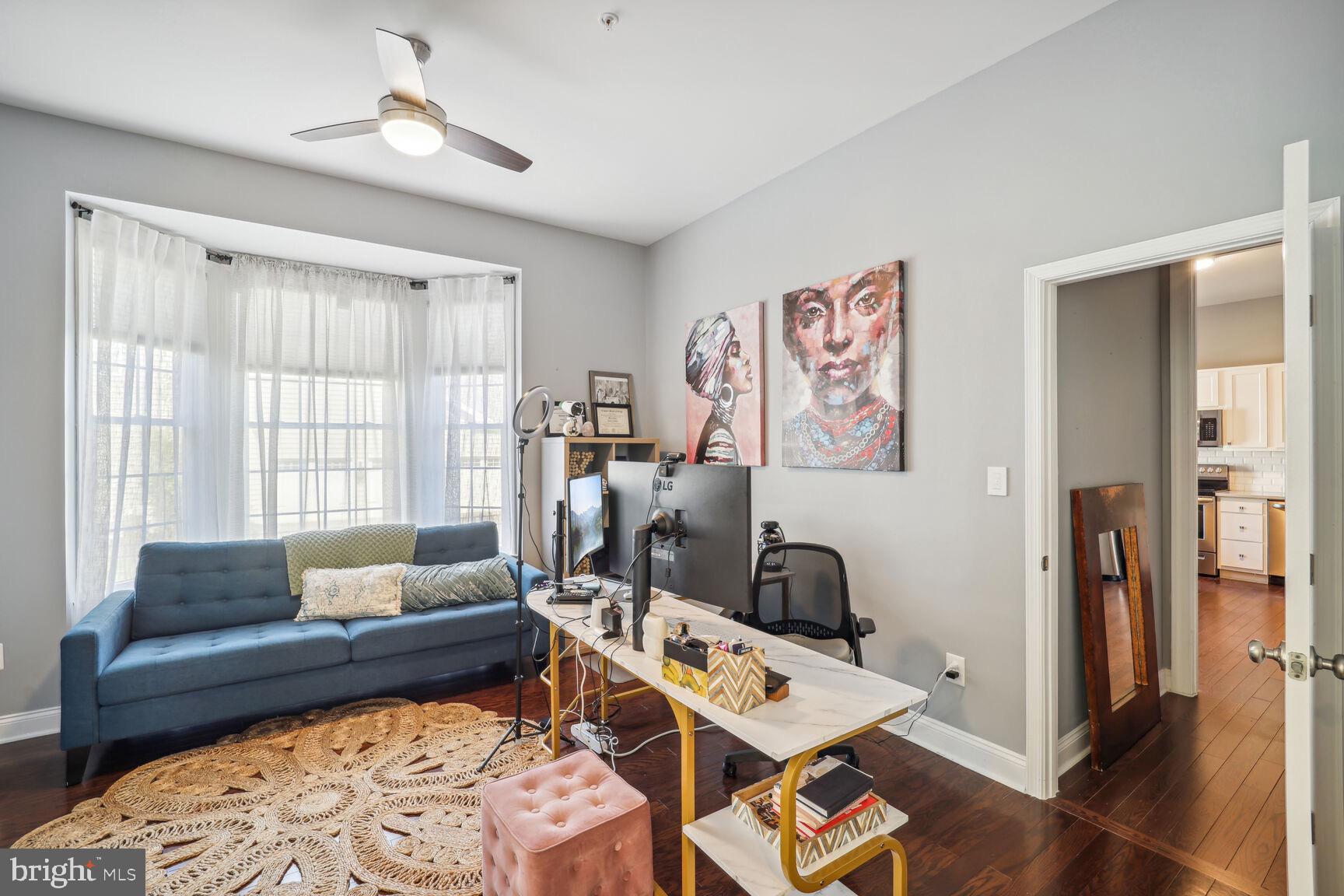 MARLBORO RIDGE - Residential