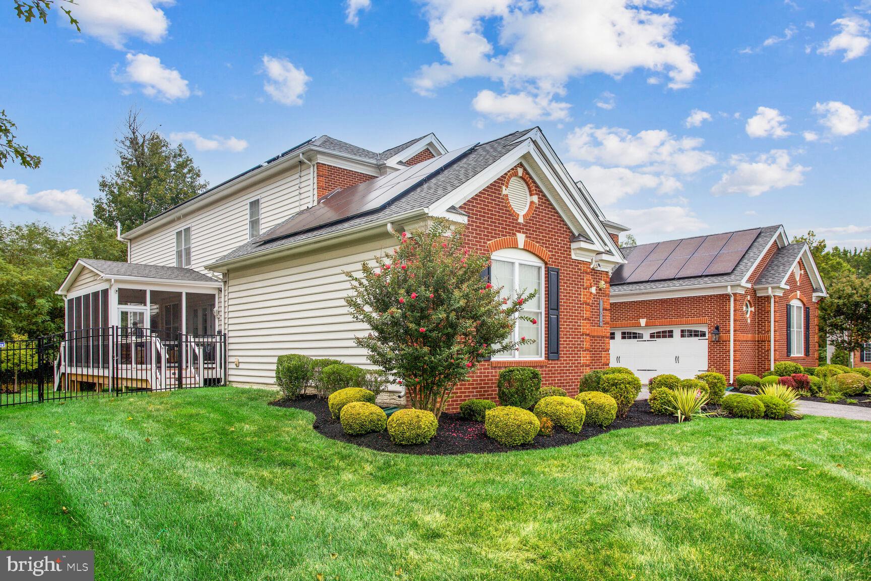 MARLBORO RIDGE - Residential