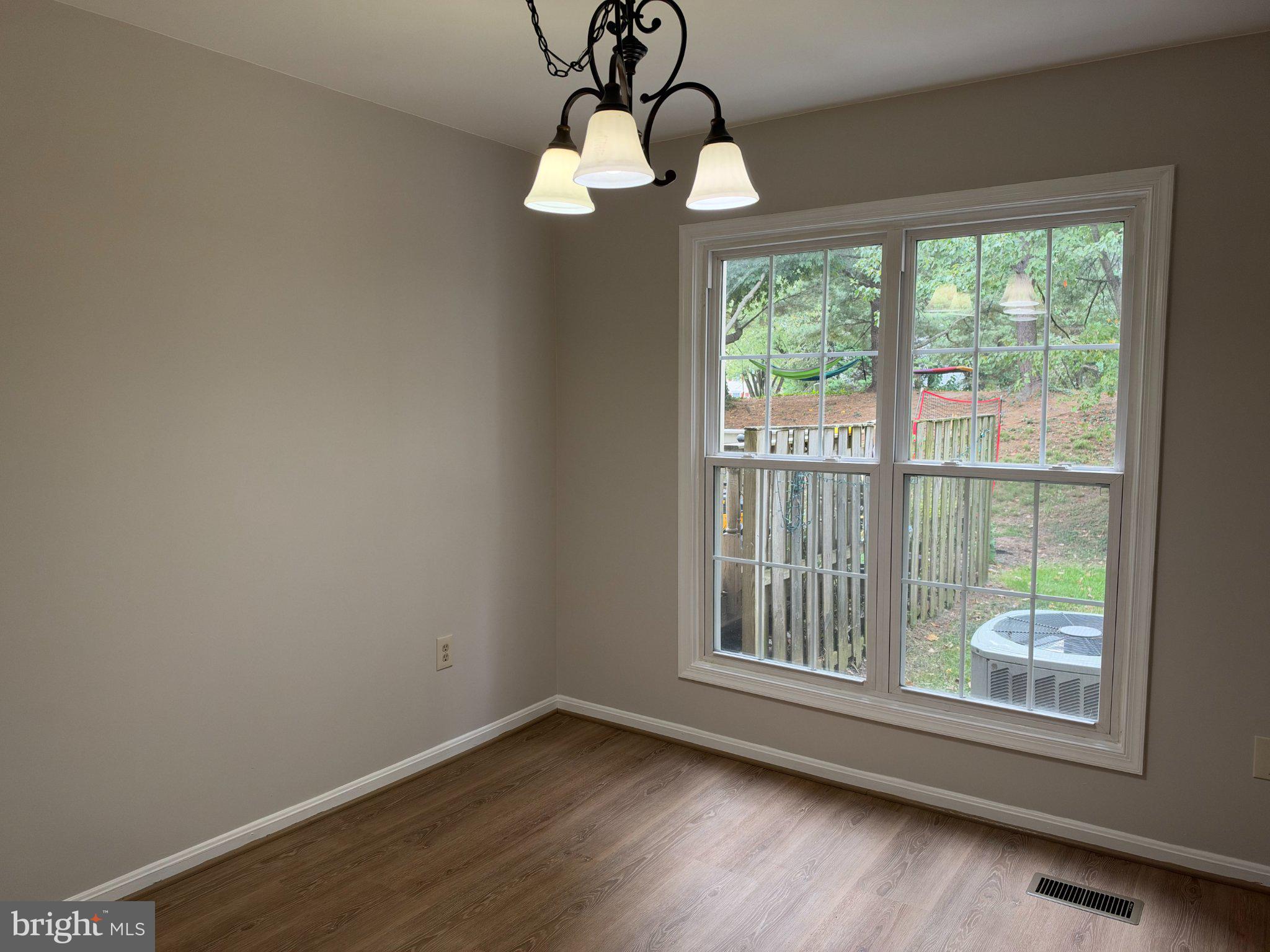 9104 EMERSONS REACH